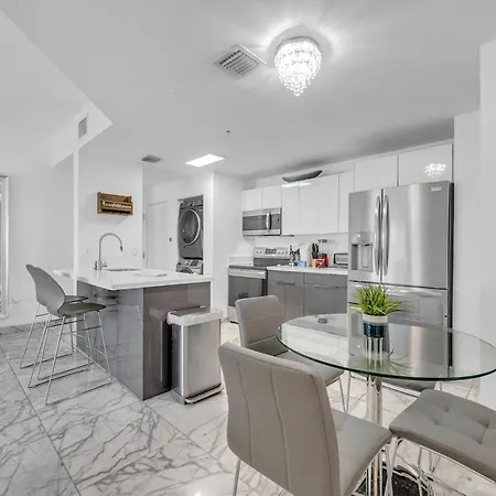 Apartamento Subtle 2 Bed In Edgewater Near Downtown With Free Parking Miami Exterior foto