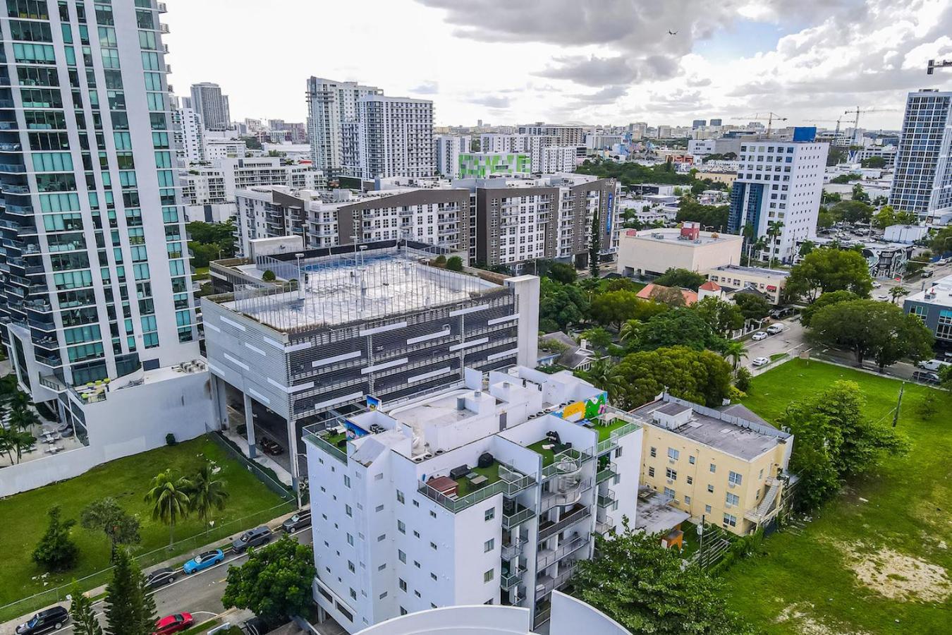 Apartamento Subtle 2 Bed In Edgewater Near Downtown With Free Parking *