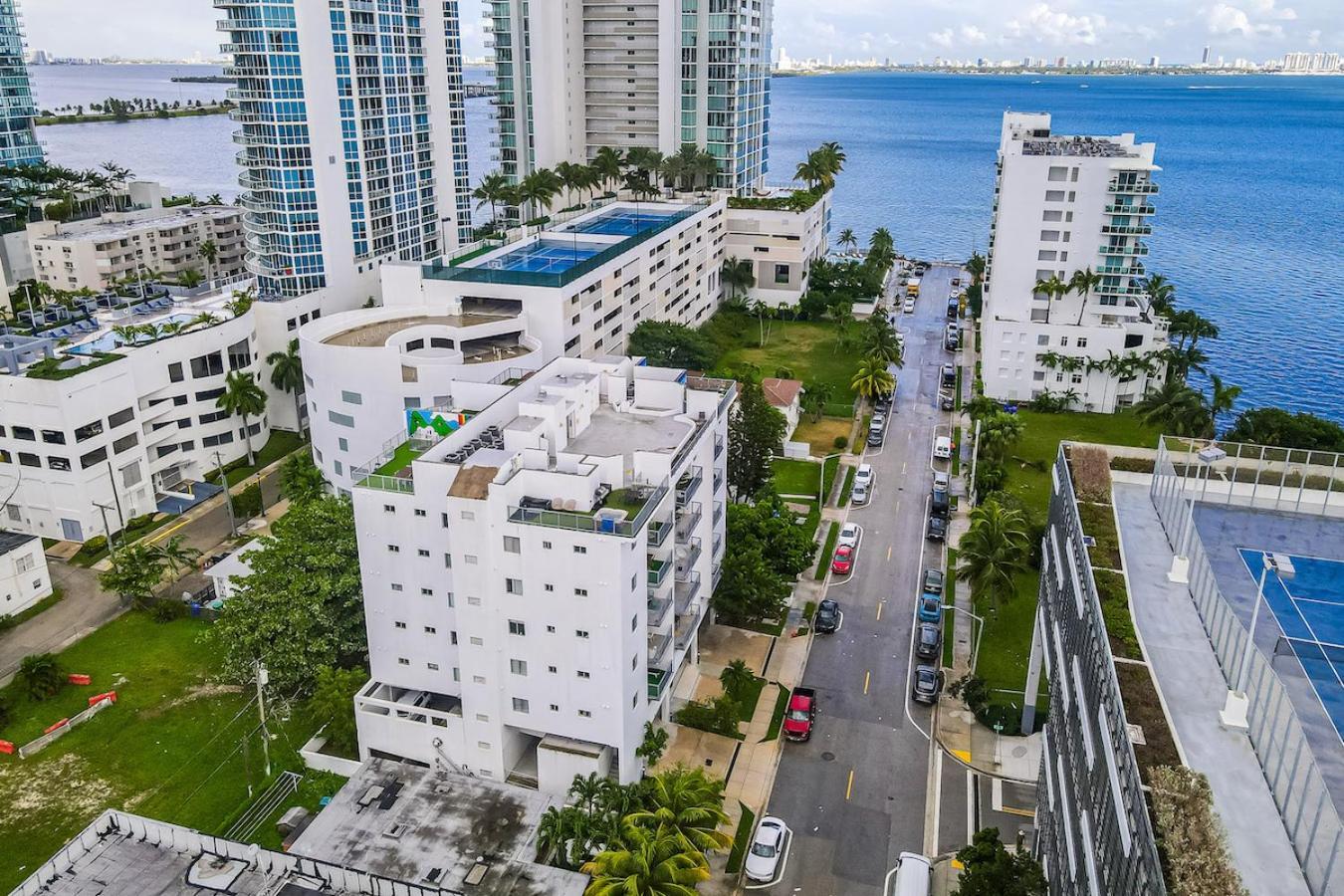 Apartamento Subtle 2 Bed In Edgewater Near Downtown With Free Parking